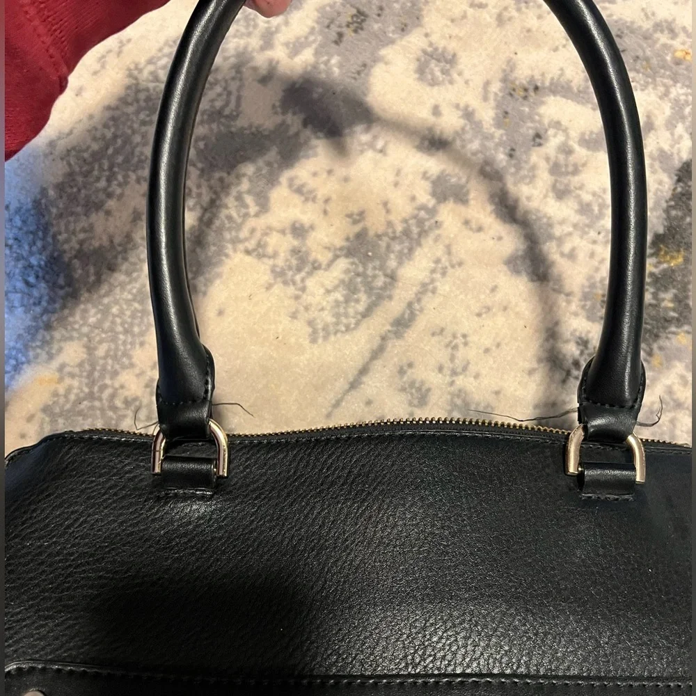 Elegant a new day Black Leather Bag